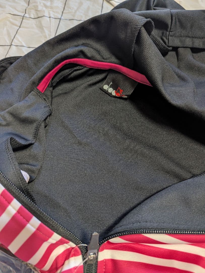 半額以下新品2着セット　ディアドラ防寒パーカー＆ジャージレディースＬ24400円