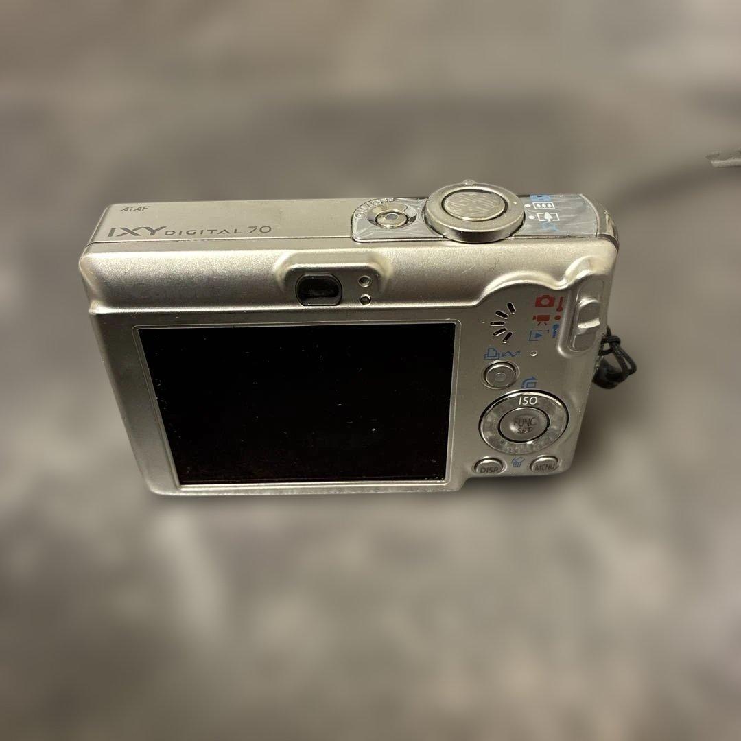Canon IXY Digital 70 シルバー
