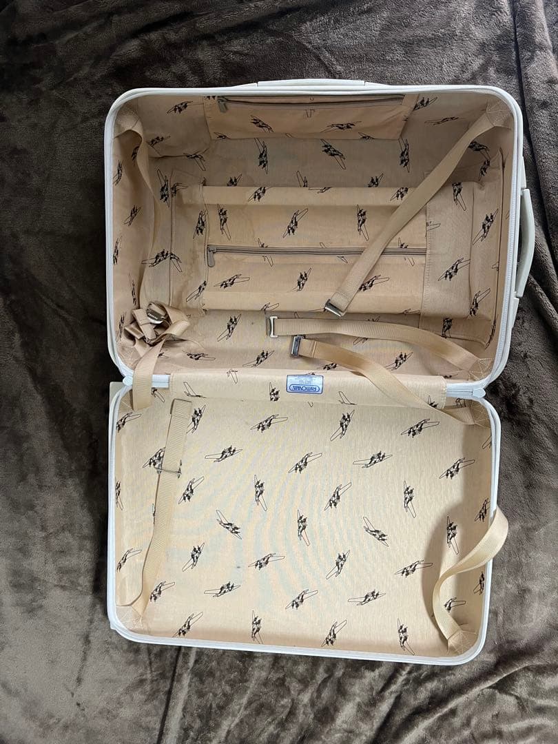 RIMOWA（リモワ）35L 別注ユナイテッドアローズコラボモデル機内持ち込み可