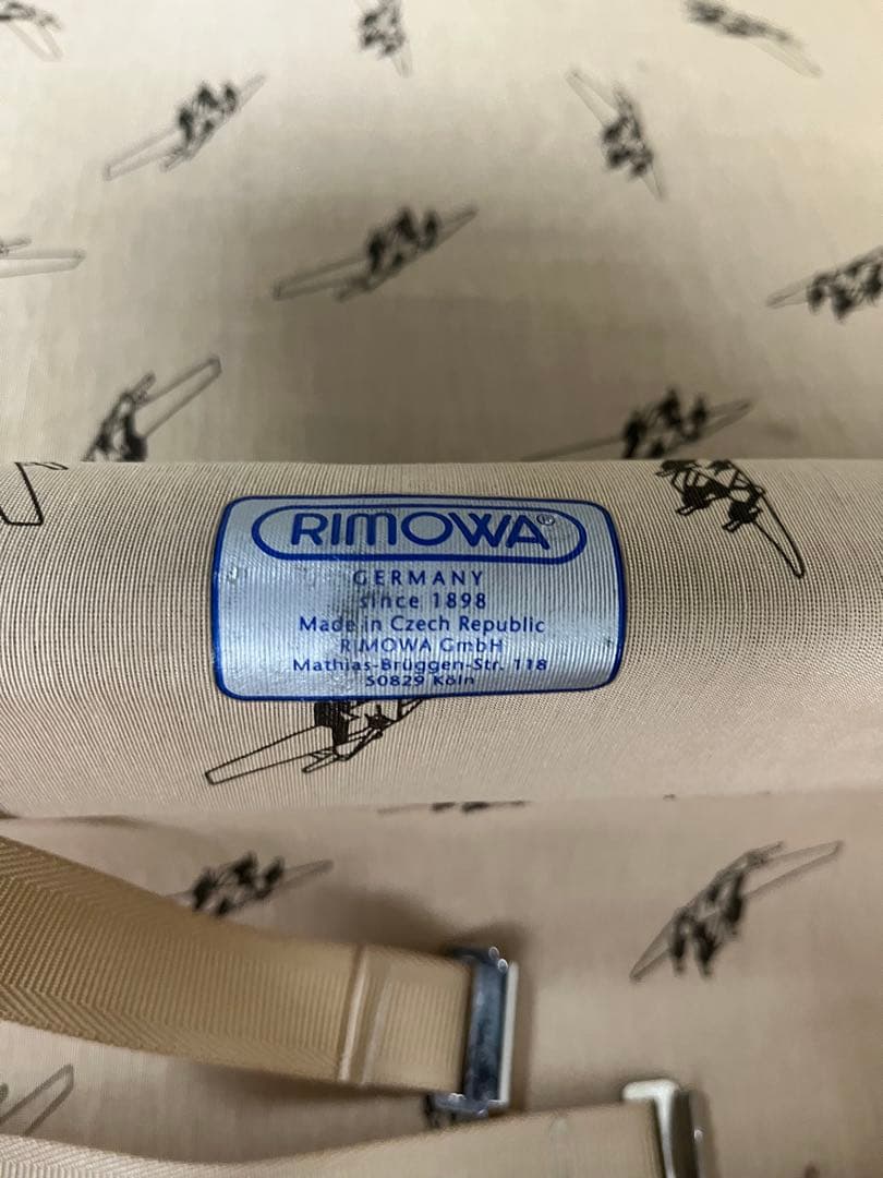 RIMOWA（リモワ）35L 別注ユナイテッドアローズコラボモデル機内持ち込み可