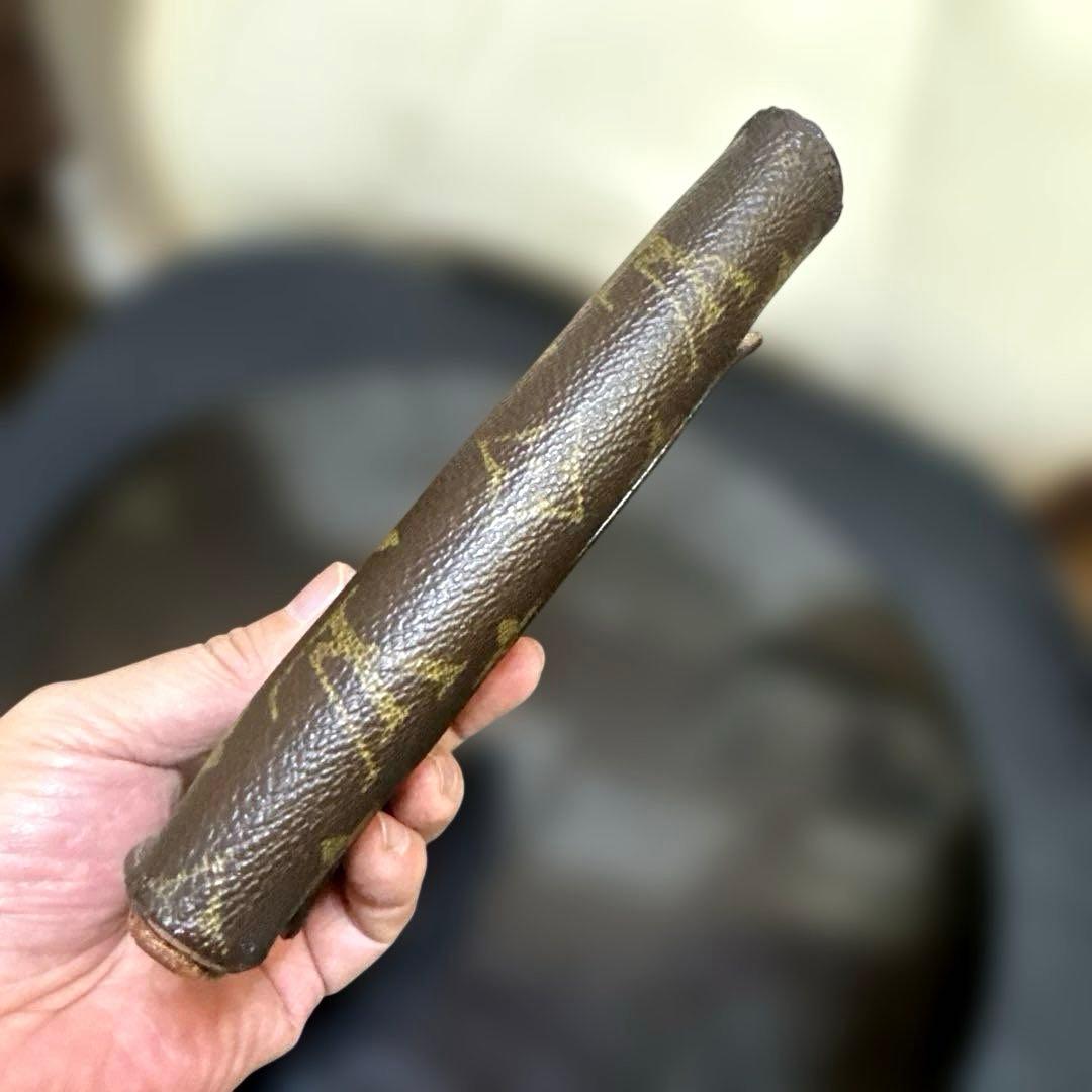 ⑩☆美品/Ⓜ️サイズ♪ポルトトレゾールエテュイパピエ ☆三つ折り財布