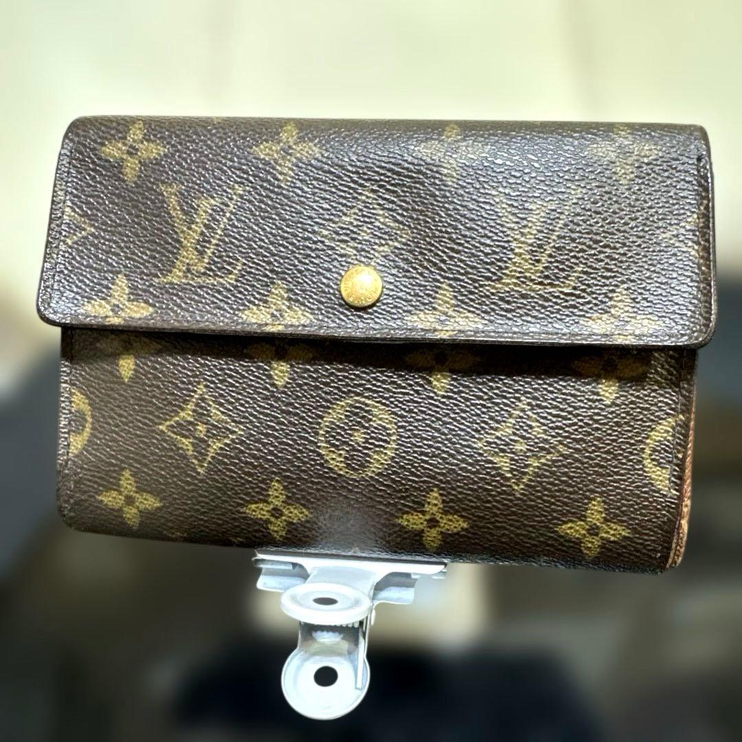 ⑩☆美品/Ⓜ️サイズ♪ポルトトレゾールエテュイパピエ ☆三つ折り財布