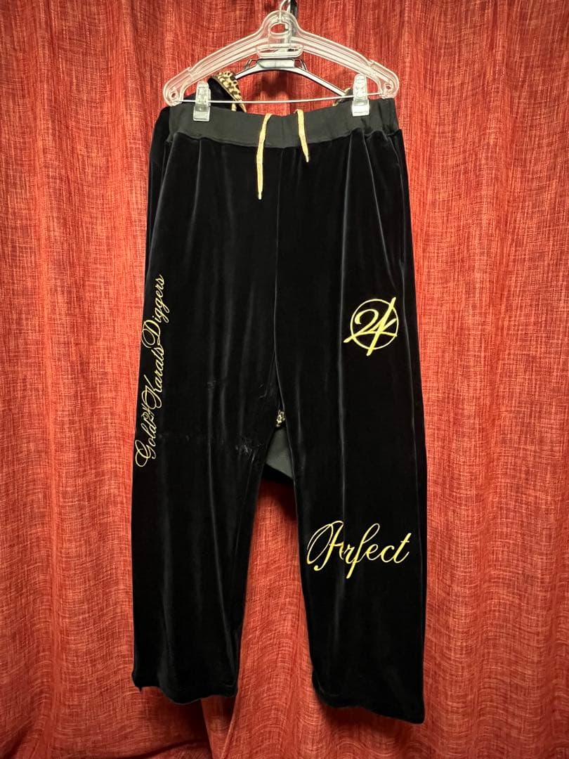 24karats 激レア 美品 豹柄 ヒョウ柄　レオパード ベロア セットアップ