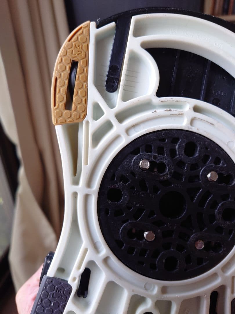 FLUX CV サイズM スノーボードビンディング ホワイト/ブラック