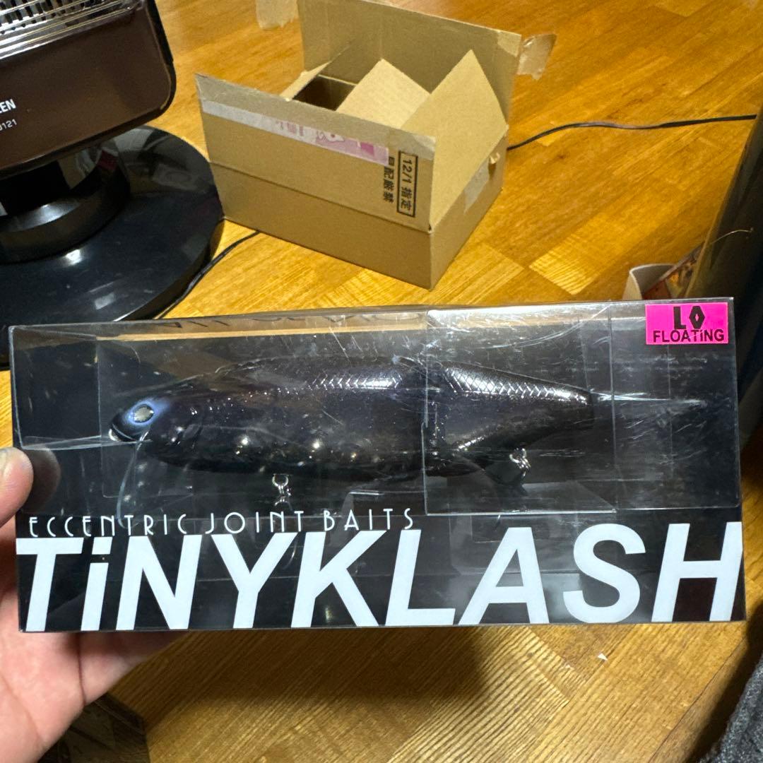 DRT タイニークラッシュ Low ニュームーンバイト