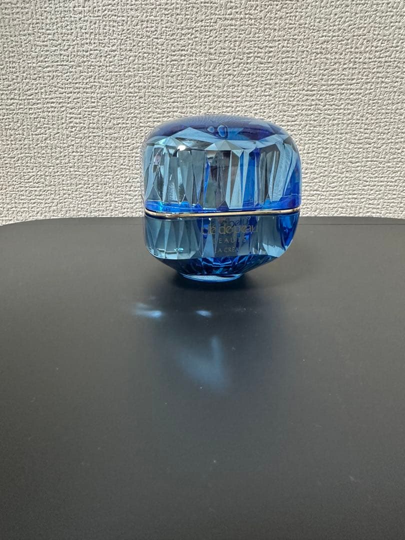 クレドポーボーテ　ラ・クレーム　ホリデーコレクション