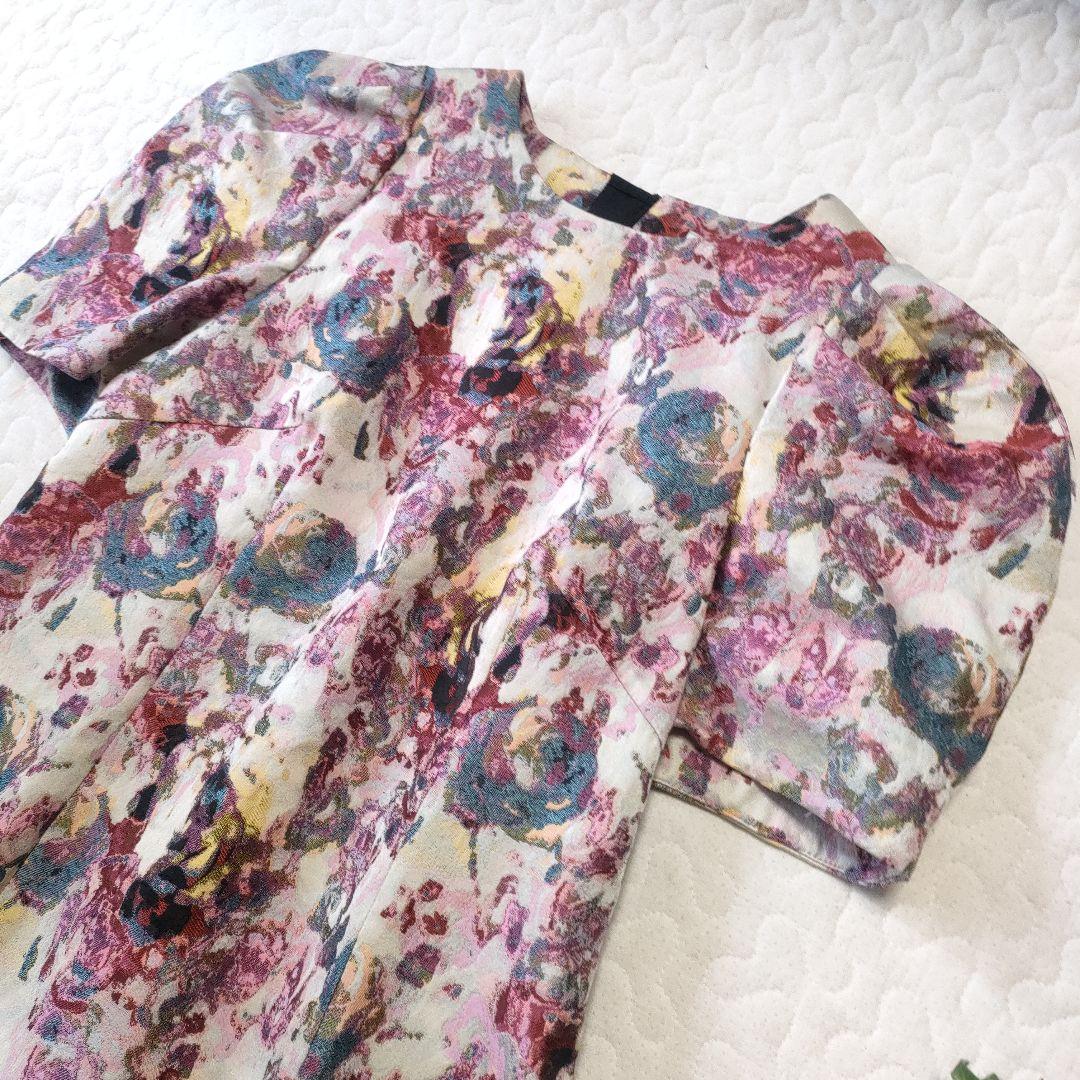 極美品✨ルルウィルビー　ジャガード織りひざ丈ワンピース　パフスリーブ　ピンク　1