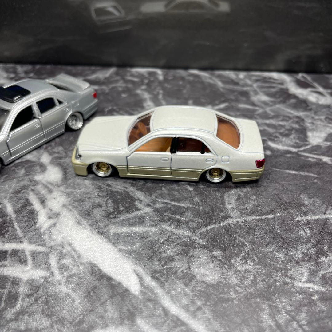 17クラウン　ミニカー