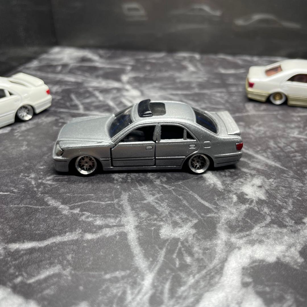 17クラウン　ミニカー