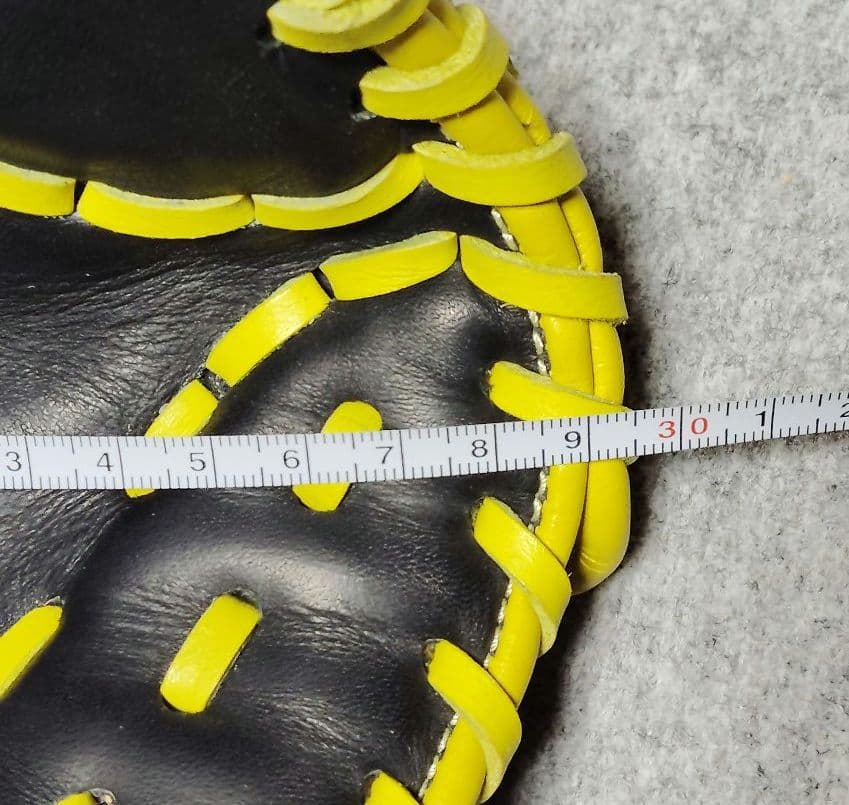 ミズノ ソフトボール用グローブ　 WONDERLY REVO