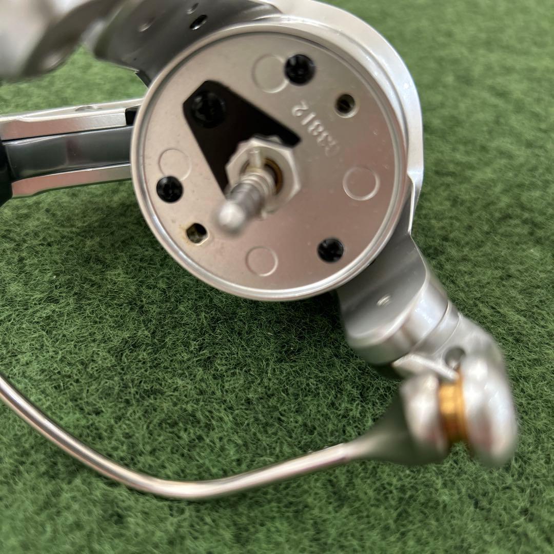 Daiwa impult ISO 2500LBD スピニングリール ケース付