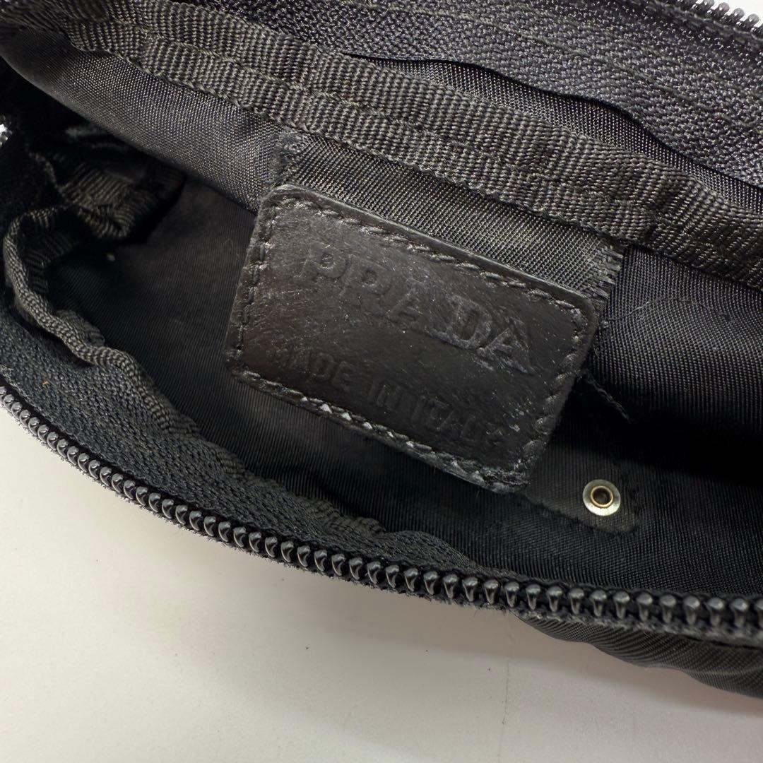 《希少》PRADA プラダ ミニポーチ ナイロン ブラック 化粧ポーチ