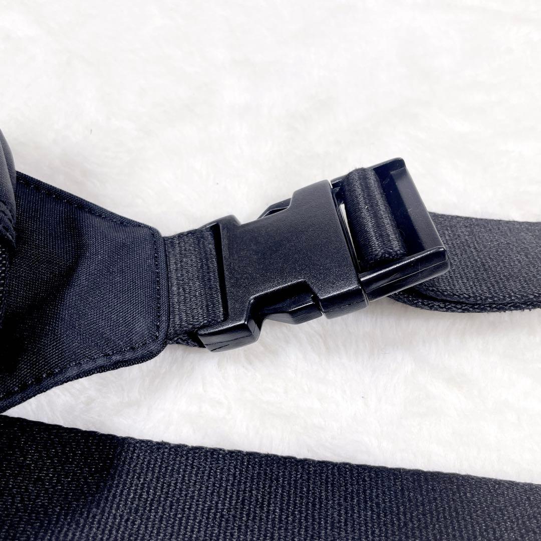 DIESEL ディーゼル ウエストバッグ ボディバッグ 黒 ブラック デカロゴ