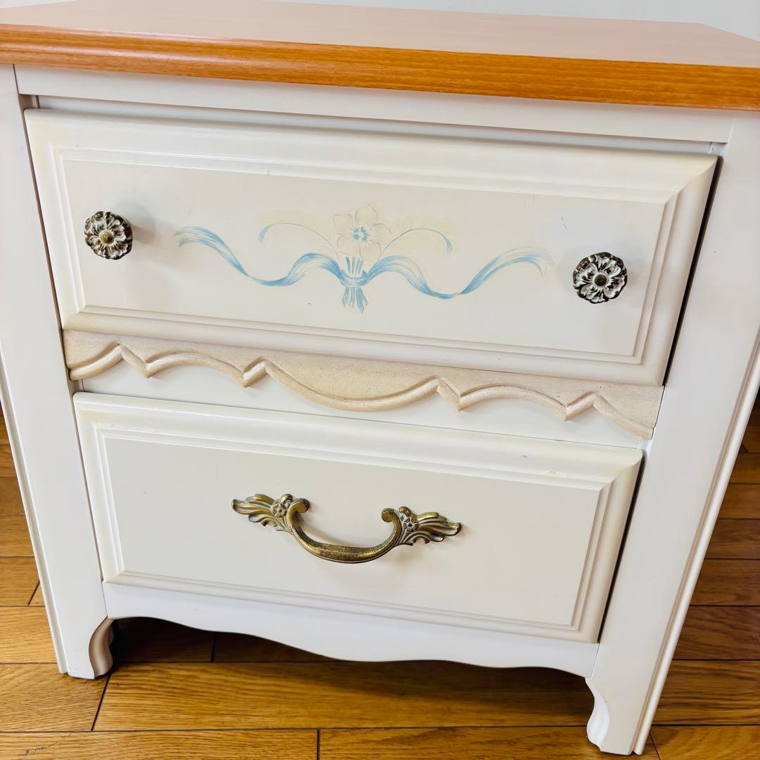 Broyhill ブロイヒル サイドテーブル ナイトテーブル送料込み