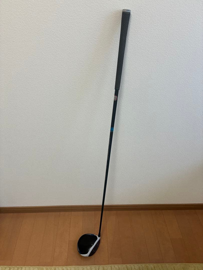 TaylorMade SIM2 MAX D ドライバー