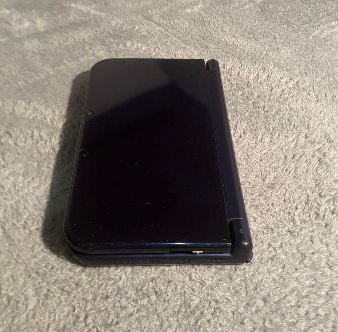 NEW　Nintendo　3DS　LL　　ニンテンドー　ネイビー