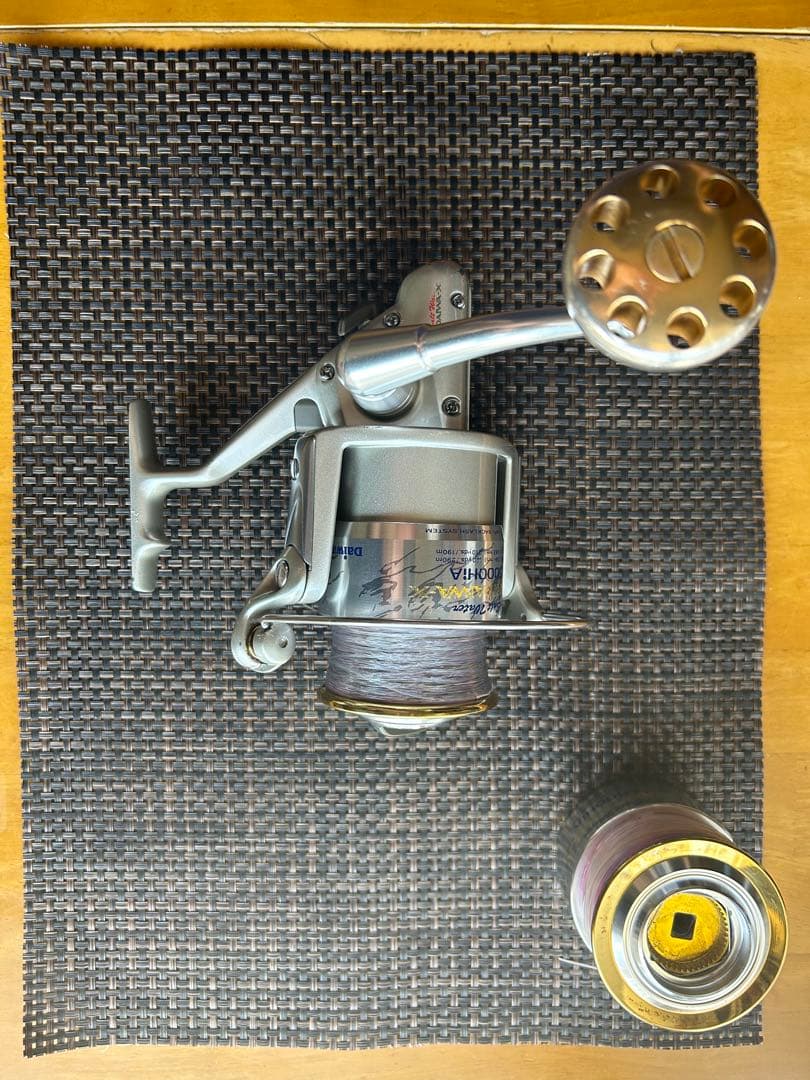 ダイワ　SaltWater 5000HiA 替スプール付 チームダイワ