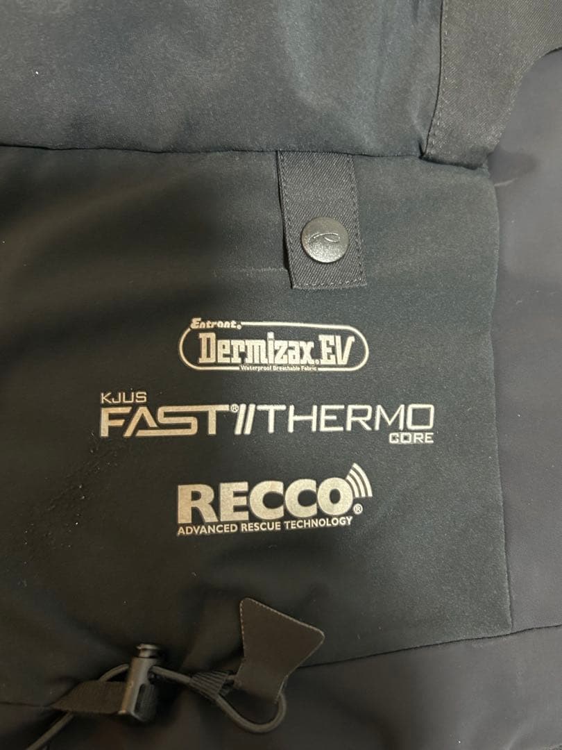 KJUS チュース スキーウェア 上下 150 〜 160cm位