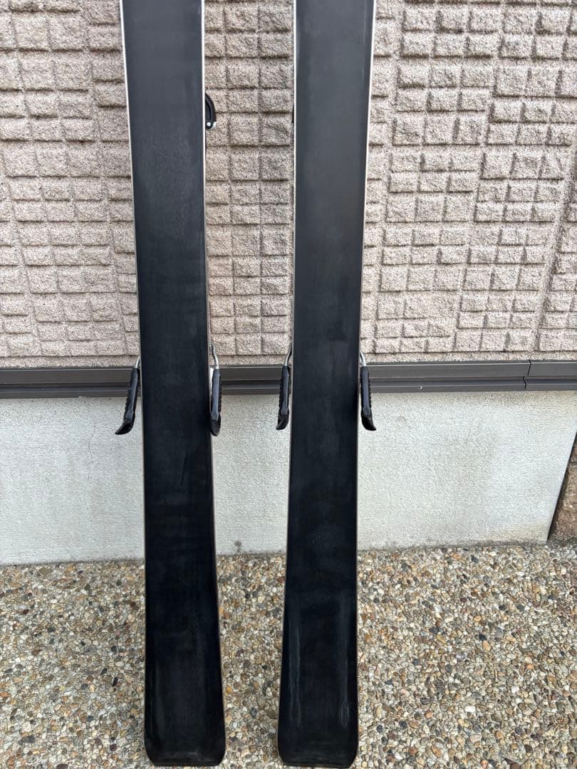 アトミックスキー板D2ホワイト　デモ仕様　166cm