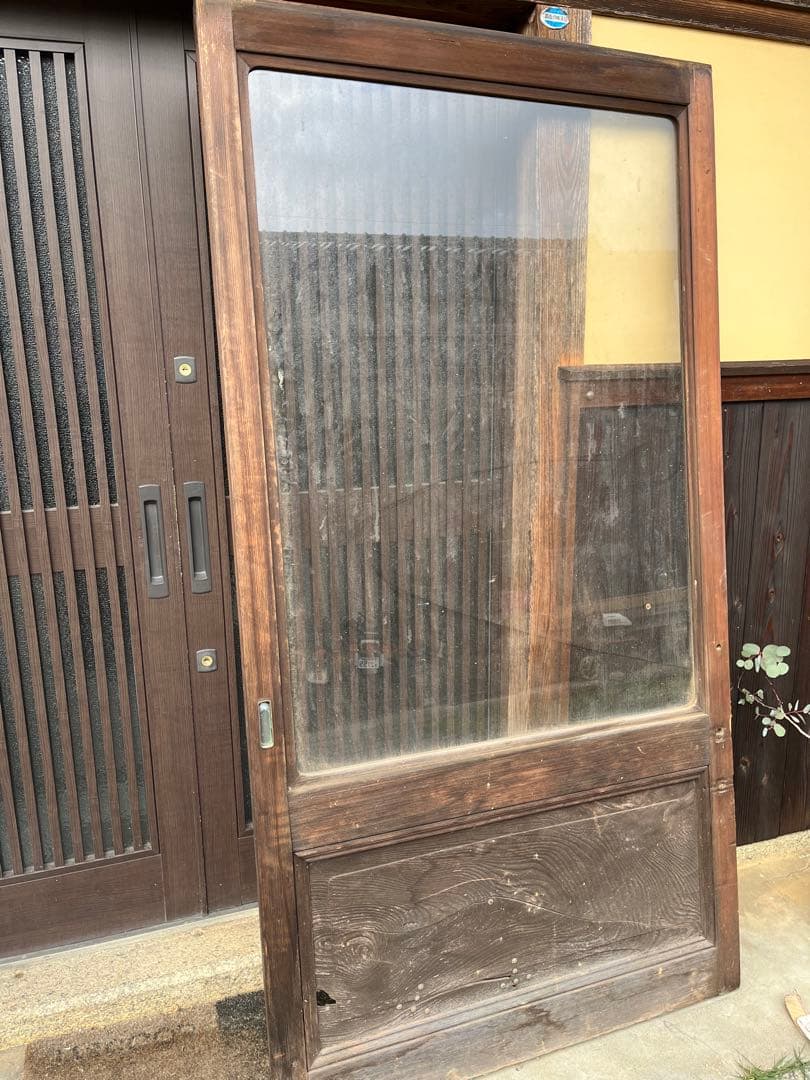 引き戸　ガラス戸