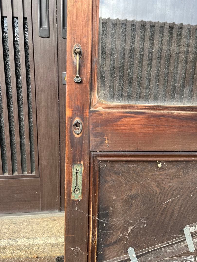 引き戸　ガラス戸