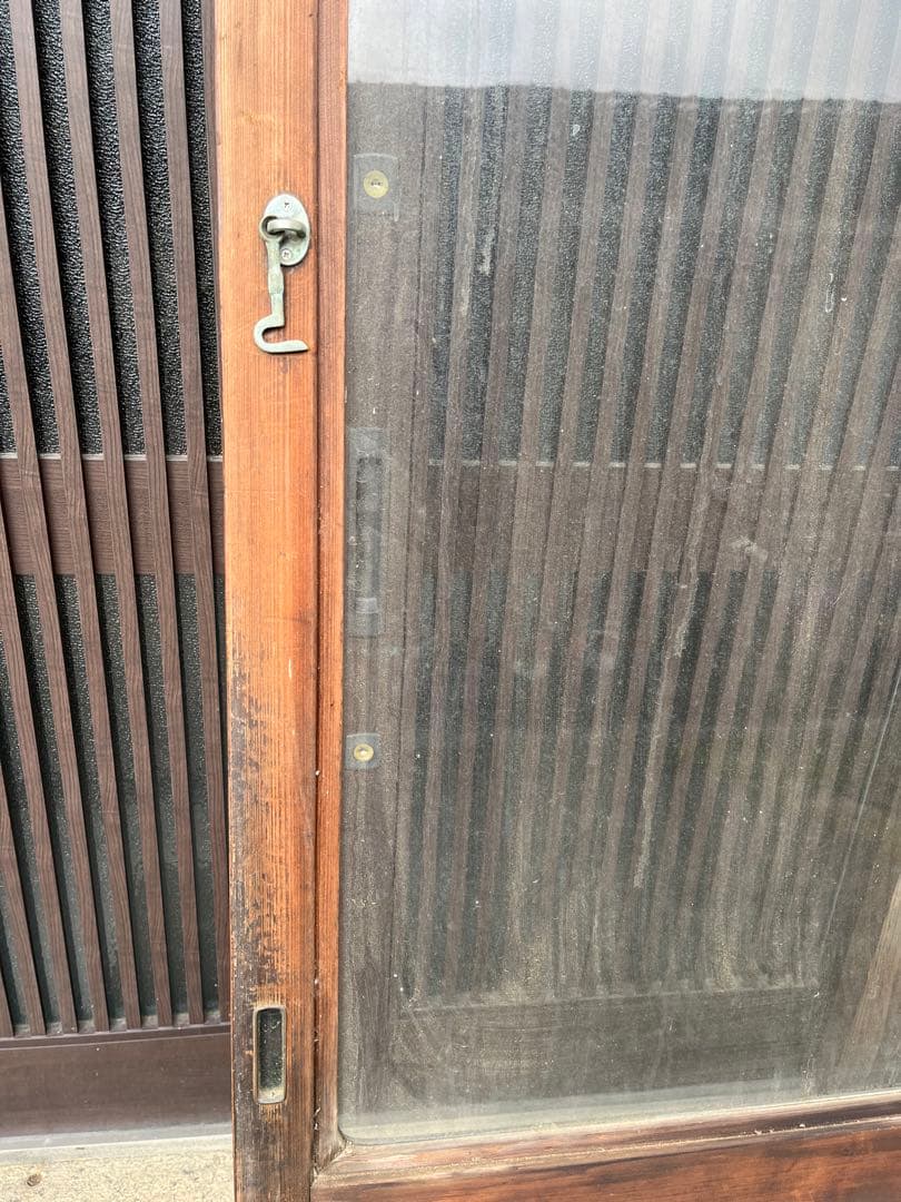 引き戸　ガラス戸