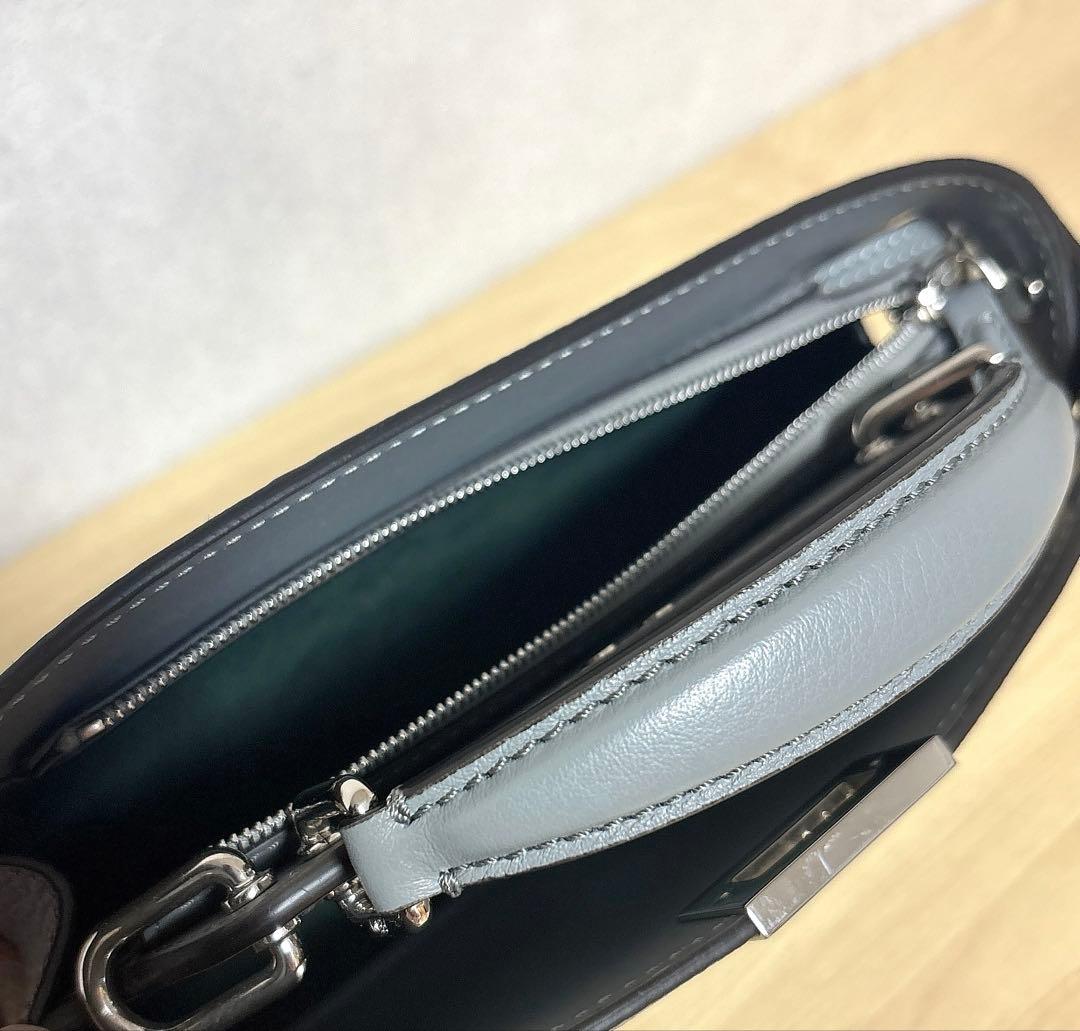 【美品】FENDI フェンディ ピーカブー アイシーユー エックスクロス バッグ