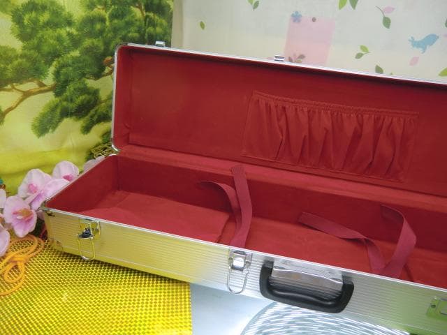 (送料無料)12.000円　沖縄三線専用二丁入アルミハードケース　移動に安心安全