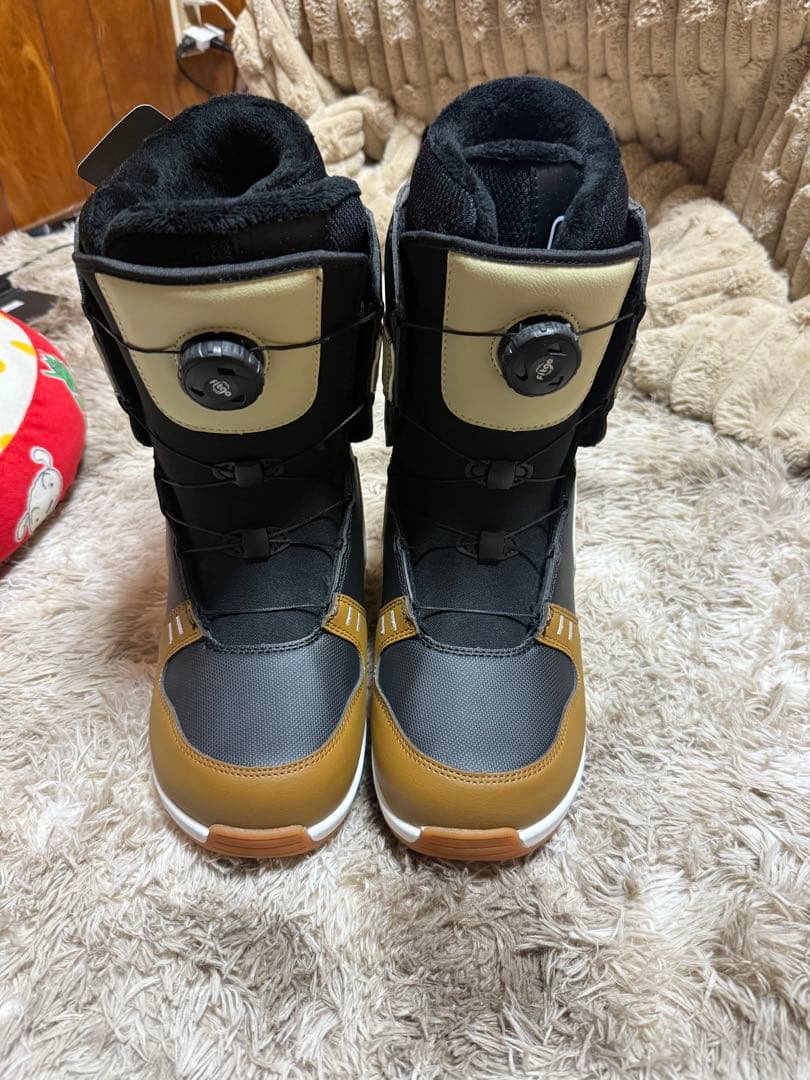 CARV スノーボードブーツ ボアライナー付き