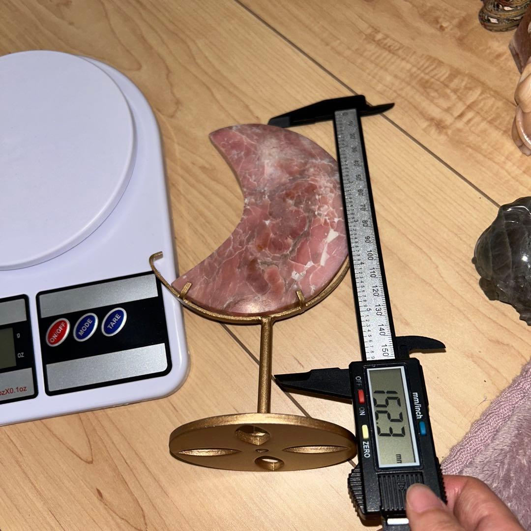 ピンクオパール bigサイズ 月 天然石 専用台座付き