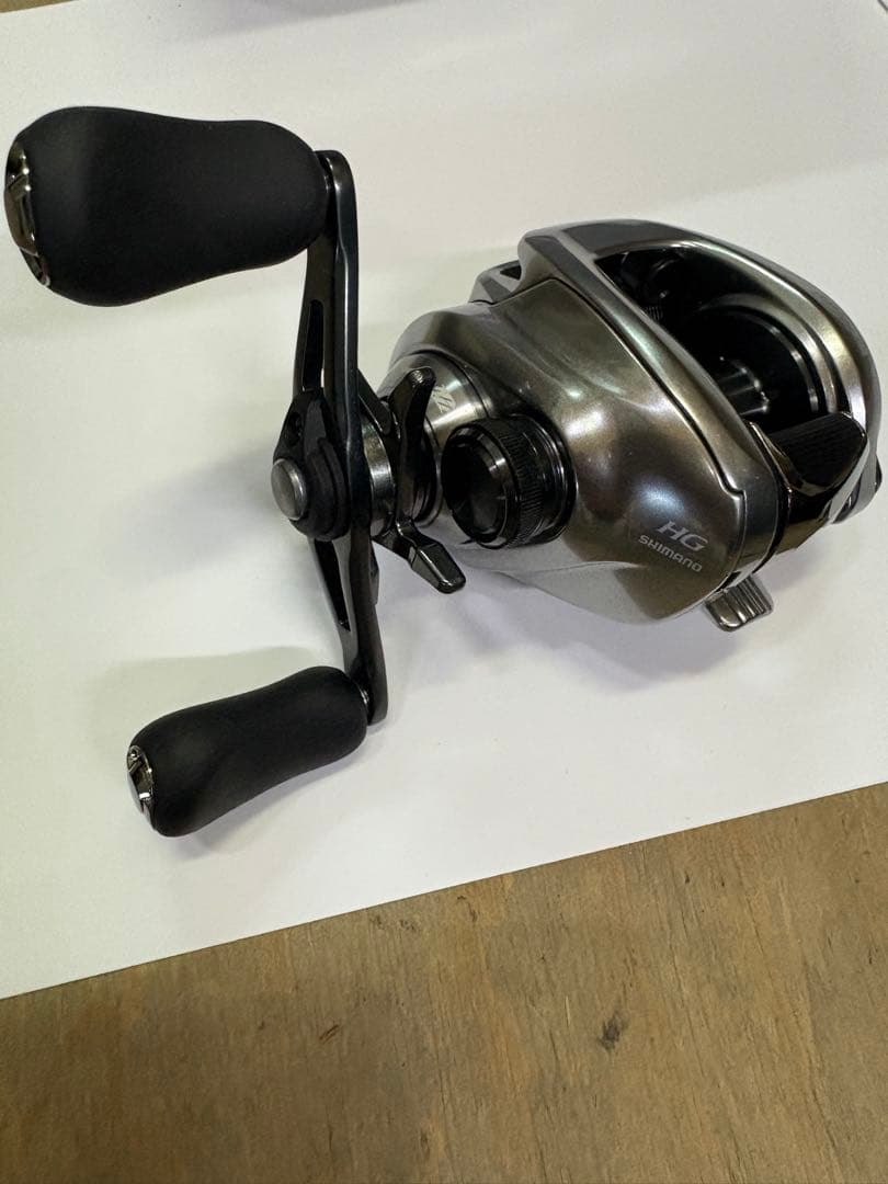 シマノ 18 バンタム HG LEFT ベイトリール　SHIMANO