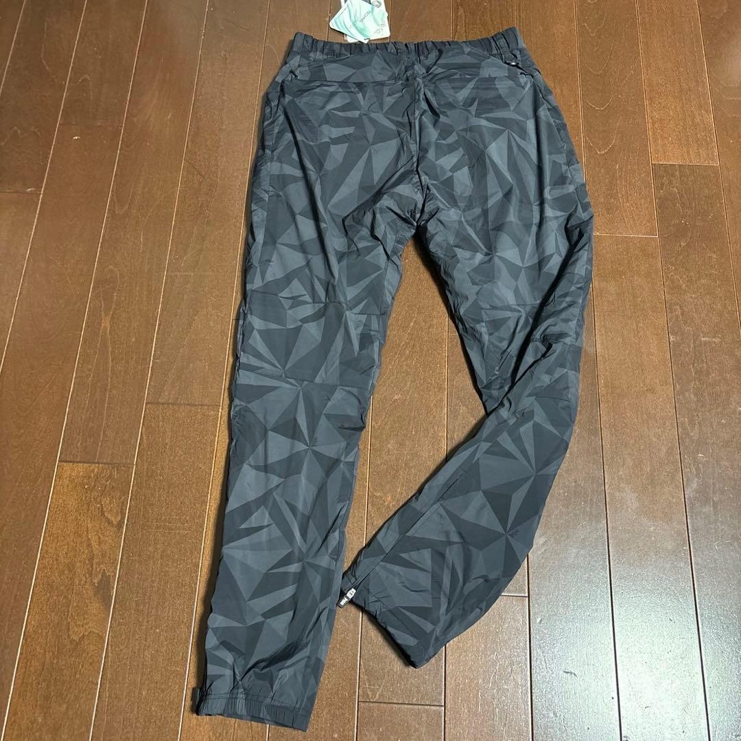 パーリーゲイツPGG中綿入りテクノストレッチパンツブラック系サイズ1