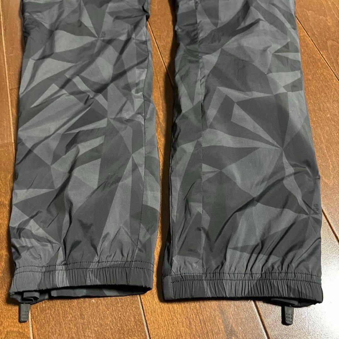 パーリーゲイツPGG中綿入りテクノストレッチパンツブラック系サイズ1