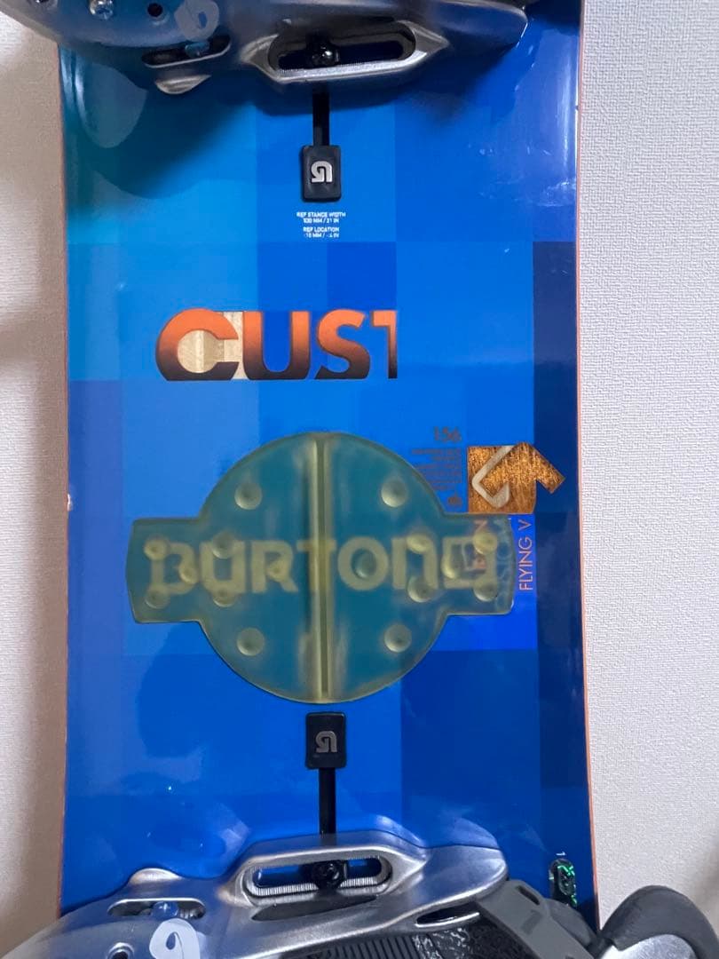 土日発送Burton スノーボード Custom156+ビンディングCartel