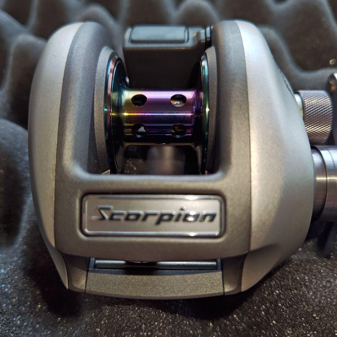 シマノ スコーピオン メタニウムXT 銀メタ 左巻き デッドストック