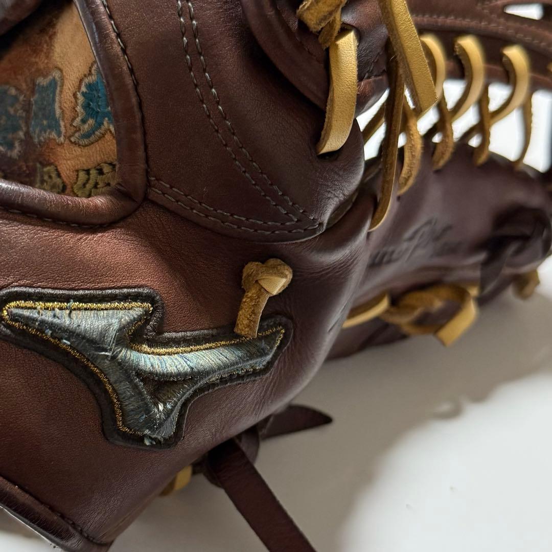 硬式 外野用グローブ ミズノプロオーダー AXIモデル