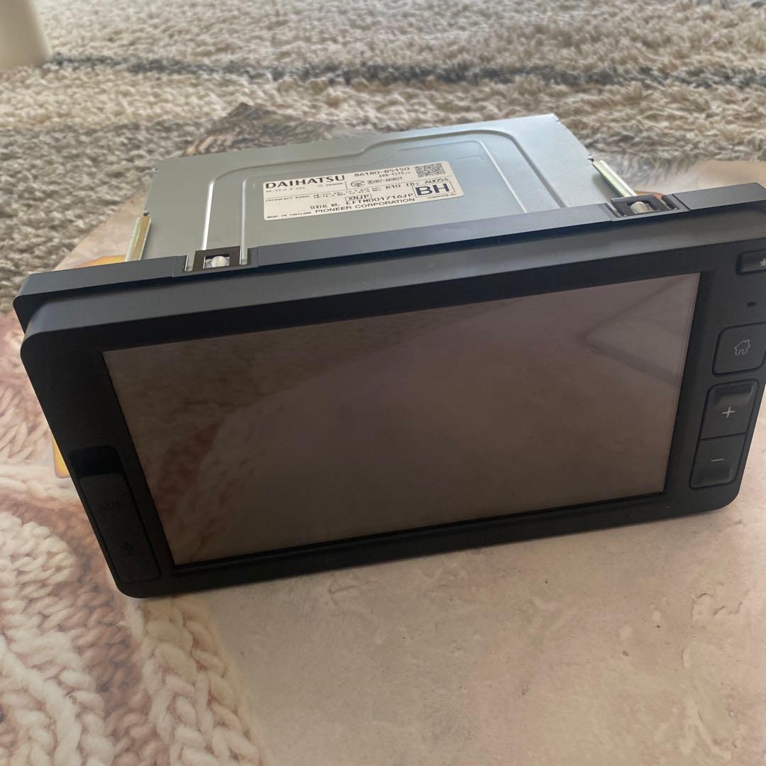 ダイハツ／6.8インチスマホ連携ディスプレイオーディ