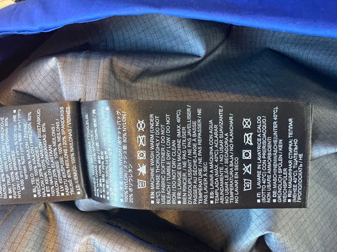 Burton [ak] task Mサイズ 青