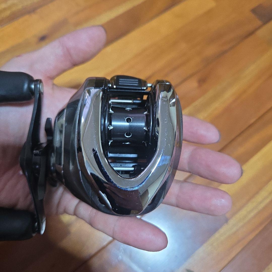 シマノ 16 アンタレス DC　 HG