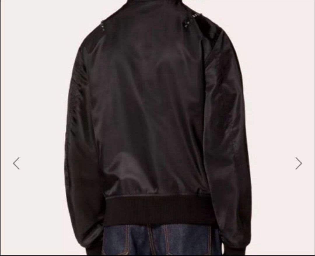 VALENTINO ロックスタッズ ブルゾン MA-1 size48 値下げ可能 - メルカリ