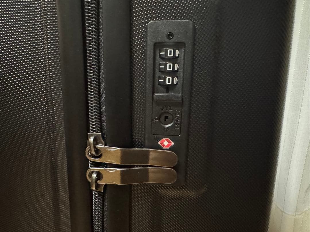 阪神タイガース スーツケース 2024 ダイヤモンドプラス おまけ2024タオル