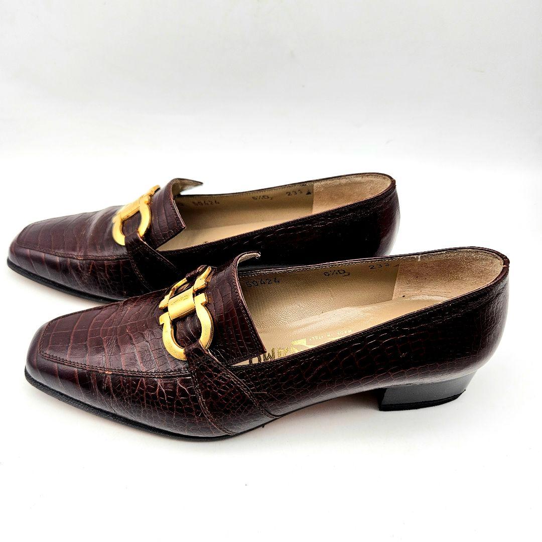 Salvatore Ferragamo ガンチーニ ローファー　〈126-6〉