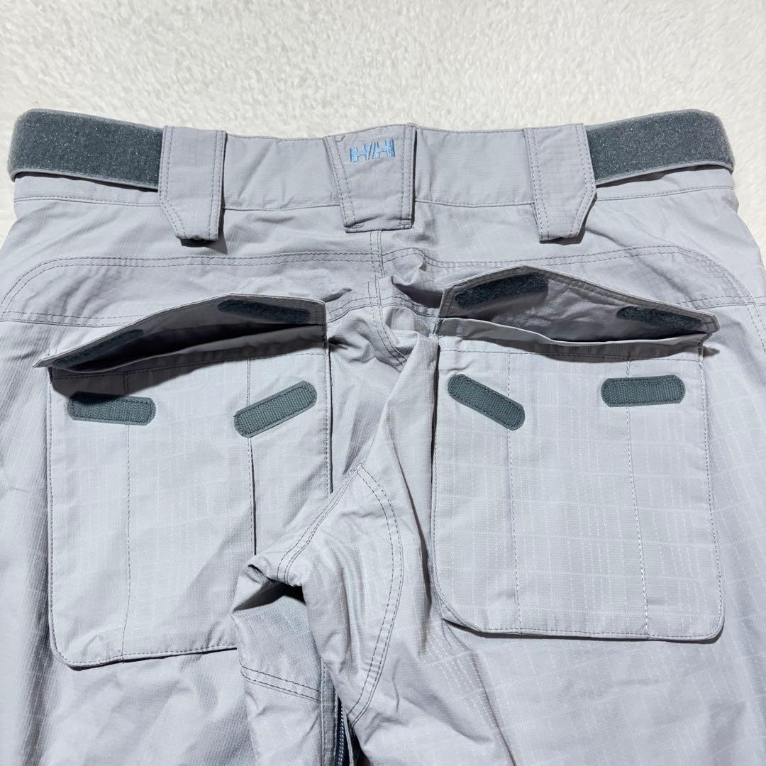 デサント　ヘリーハンセン　スノーボードウェア　スキーウェア 上下　ラクーンファー