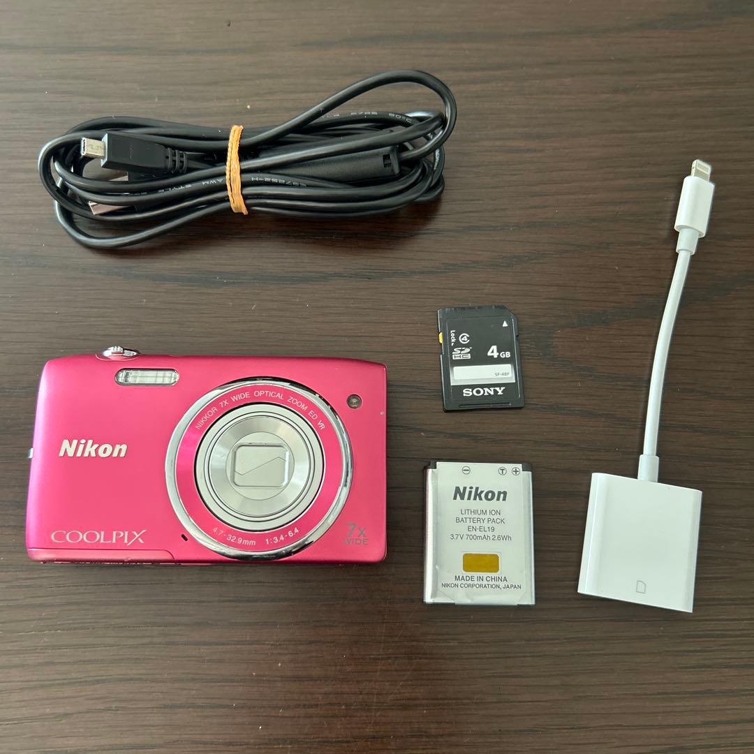 Nikon COOLPIX S3500 デジタルカメラ　ピンク