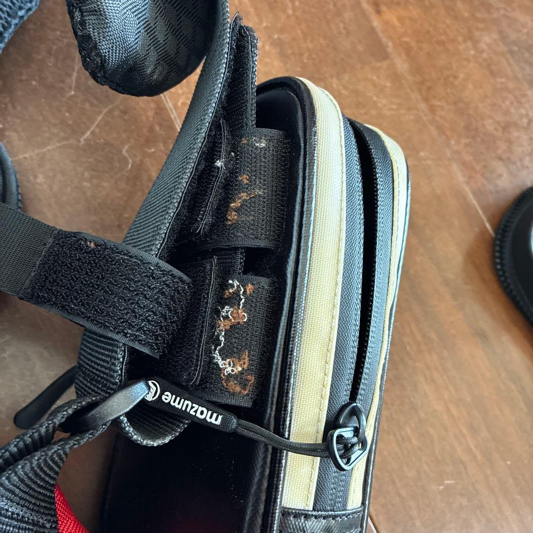 mazume レッドムーン　ロックショアベスト　ケース2個オマケ