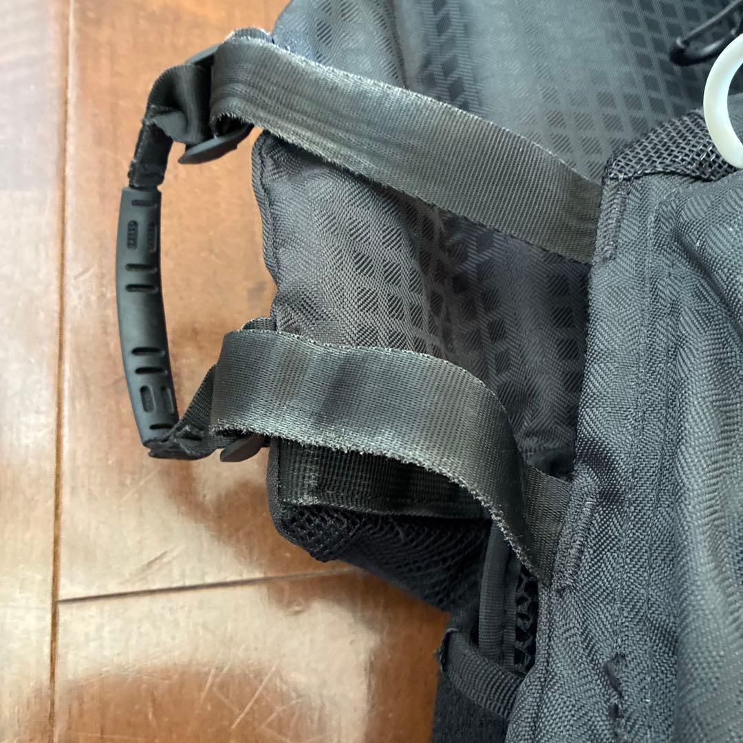 mazume レッドムーン　ロックショアベスト　ケース2個オマケ