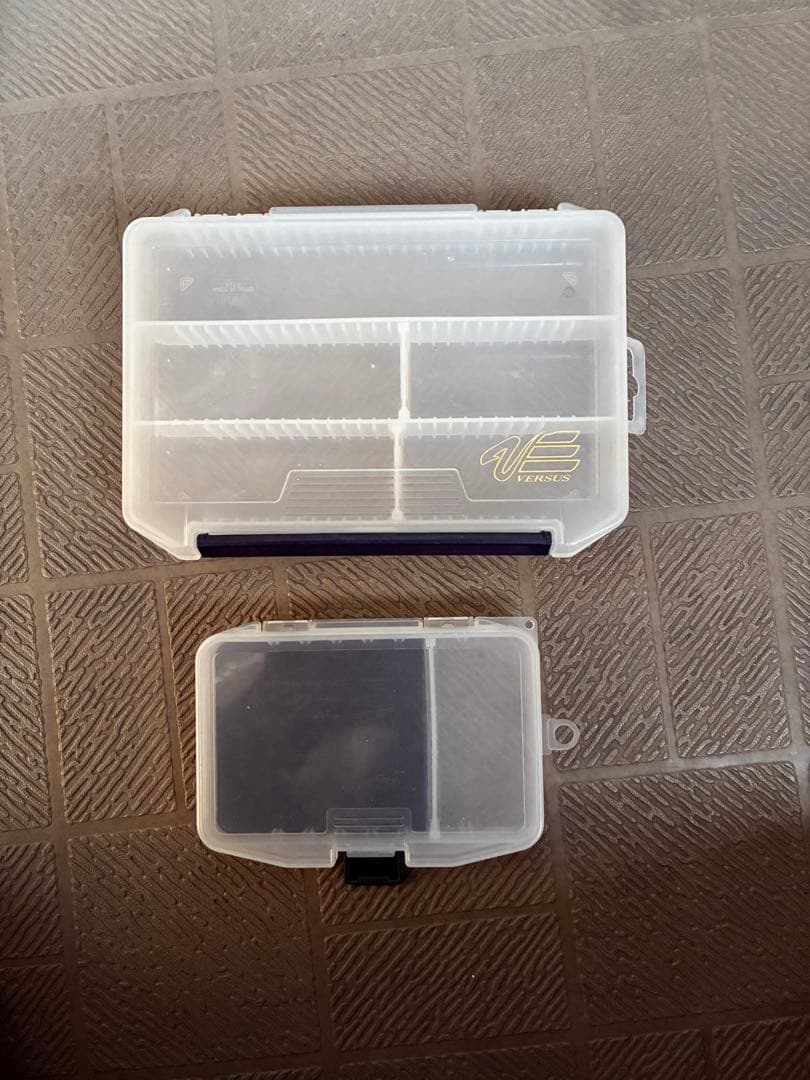 mazume レッドムーン　ロックショアベスト　ケース2個オマケ