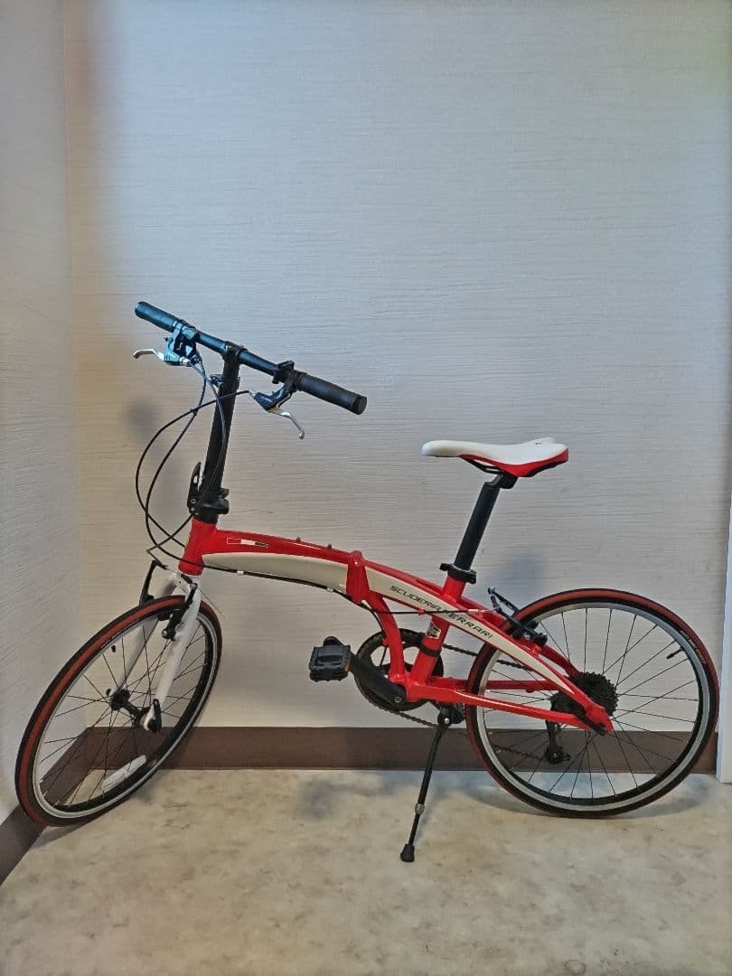 Ferrari　フェラーリ　折りたたみ自転車