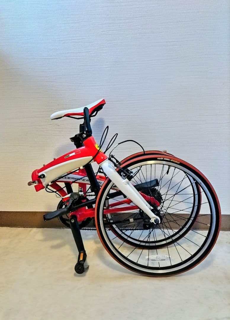 Ferrari　フェラーリ　折りたたみ自転車