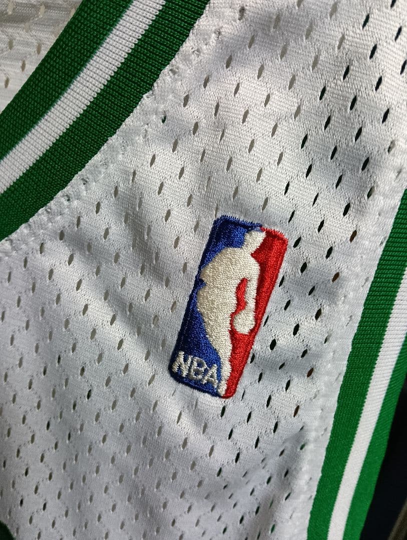 新品タグ付き！アディダス製 セルティックス レイ・アレン スウィングマンジャージ